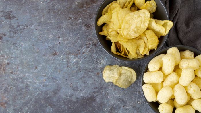 Jangan Sering Makan Kerupuk! Ini Bahayanya!